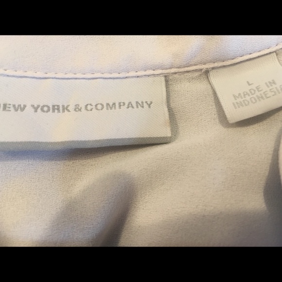 New York and Co. white sheer top - Picture 5 of 5